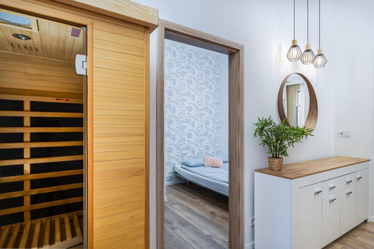 Csengery Deluxe Home With Balcony Budapest Kültér fotó